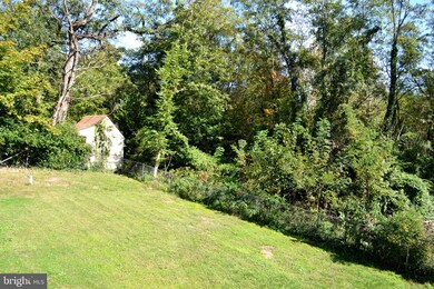 1949 Hannah Ave, Halethorpe, MD 21227 - photo 3