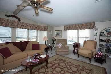 842 Periwinkle Cir, Sebastian, FL 32976 - photo 4