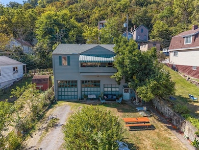 1421 Fleming Ave, Mc Kees Rocks, PA 15136 - photo 2