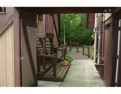 8 Dexter Saunders Rd, North Scituate, RI 02857 - photo 5