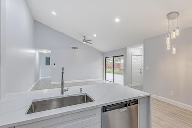 1240 Summit Place Cir unit D, West Palm Beach, FL 33415 - photo 6