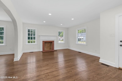 004-631ParkAvenue-RockyMount-NC-27801-SM