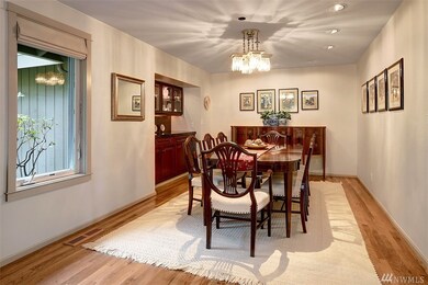 11026 Totem Pole Ln, Woodway, WA 98020 - photo 6