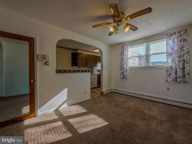 7154 Ruskin Ln, Upper Darby, PA 19082 - photo 5