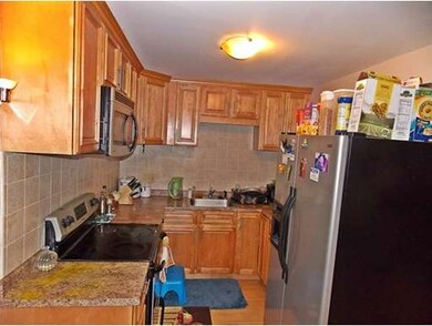 51 Jacqueline Rd unit 11, Waltham, MA 02452 - photo 3