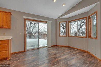 Bayed Dining Room w/New flooring