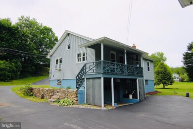 108 N Greenview Rd, Schuylkill Haven, PA 17972 - photo 3