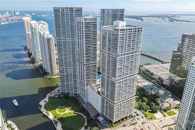 Icon Brickell Tower 2 unit BAY407, Miami, FL 33131 - photo 2