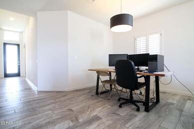 1025 Shields St, Horizon City, TX 79928 - photo 7