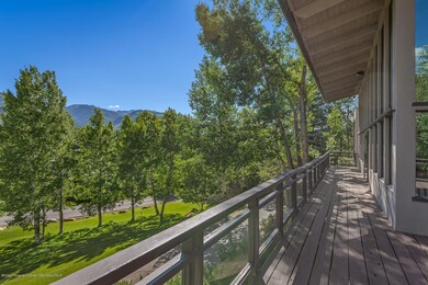 40_239_Willoughby_Way_Aspen_81611040_mls