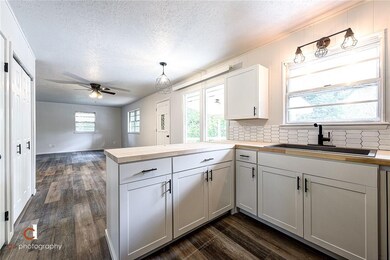 27 Grisham Dr, Bella Vista, AR 72715 - photo 6