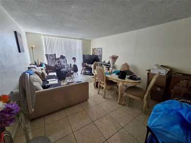 498 NW 165th St unit D-405, Miami, FL 33169 - photo 3