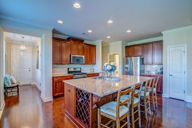 2537 Kings Gate-19