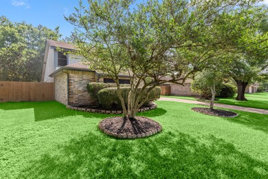 8534 Pine Falls Dr, Houston, TX 77095 - photo 3