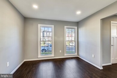 9944 Longford Ct, Vienna, VA 22181 - photo 7