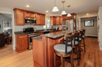 5 Oriole Dr, Nashua, NH 03063 - photo 6