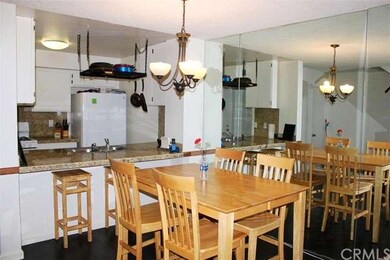 Dining Room with Cute Breakfast Bar!