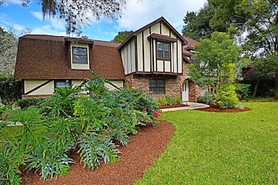 74 Oakmont