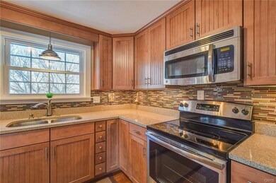 Kitchen - new stainless steel microwave and oven 2