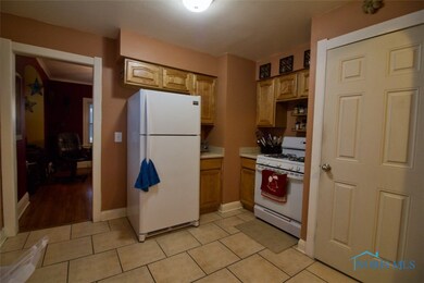 2241 Berdan Ave, Toledo, OH 43613 - photo 4