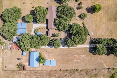 896 Decatur Cemetery Rd, Decatur, TX 76234 - photo 5