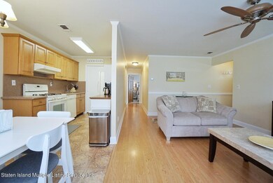 659 Correll Ave unit A, Staten Island, NY 10309 - photo 5