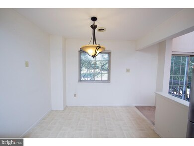 214 Christopher Place unit 14, Chalfont, PA 18914 - photo 5