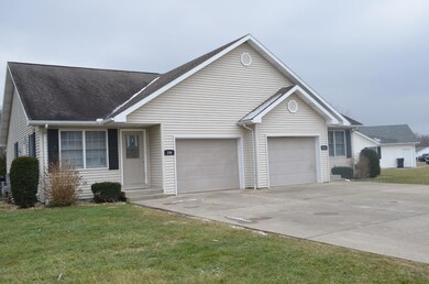 109 Michael St, Versailles, IN 47042 - photo 3