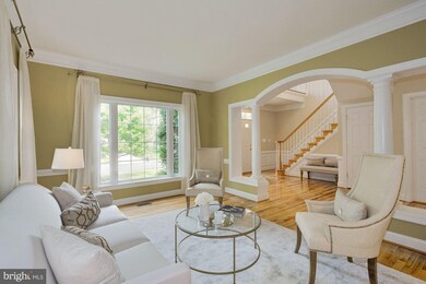 2216 Glenheather Dr, Falls Church, VA 22043 - photo 5