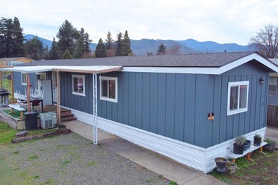 4729 S Pacific Hwy unit 12, Phoenix, OR 97535 - photo 3