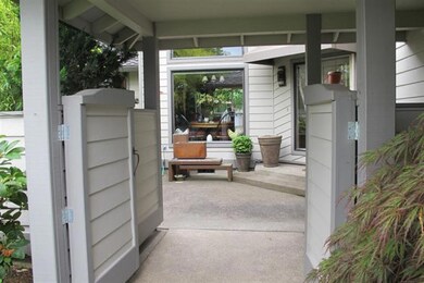 2442 Rockwood Ct, Medford, OR 97504 - photo 2