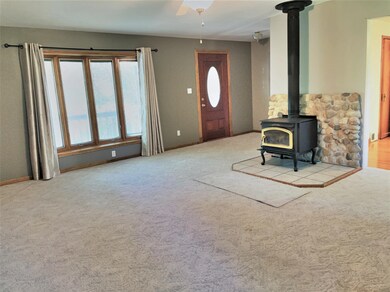 14418 Three Oaks Rd, Harbert, MI 49115 - photo 6