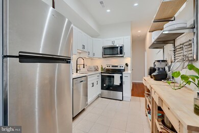 1719 Guilford Ave unit 2, Baltimore, MD 21202 - photo 6