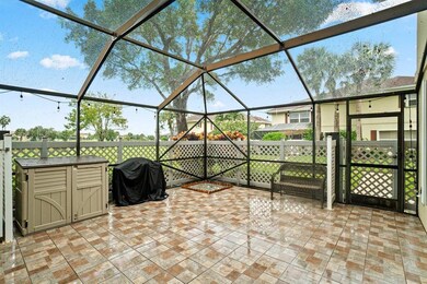 30 Clinton Ct unit A, Royal Palm Beach, FL 33411 - photo 3