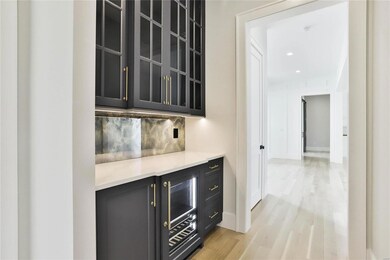 BUTLER PANTRY