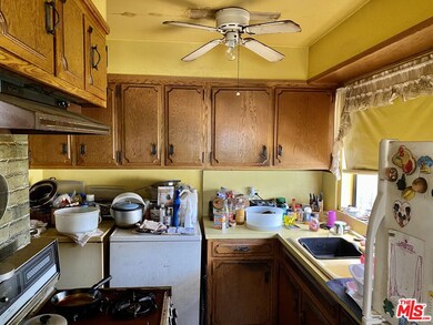 3170 Los Flores Blvd, Lynwood, CA 90262 - photo 5