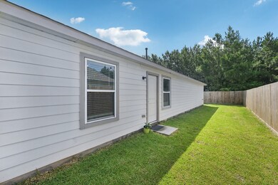 Ample Side Yard