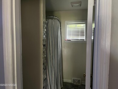 3675 S Walden Rd, Macon, GA 31216 - photo 5