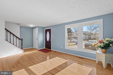 9223 Wilbur Ct, Columbia, MD 21046 - photo 4