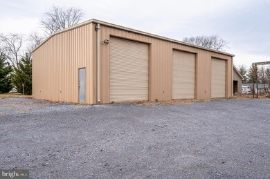 608 Torytown Rd, Bunker Hill, WV 25413 - photo 4