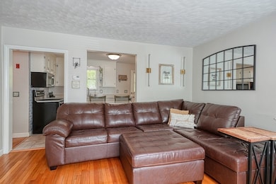 148 Northgate Rd, Northborough, MA 01532 - photo 3