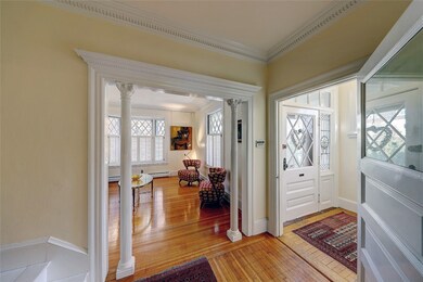 123 Benevolent St, Providence, RI 02906 - photo 6