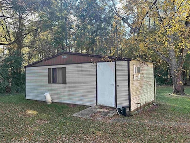 309 Arizona Ln, Star City, AR 71667 - photo 2