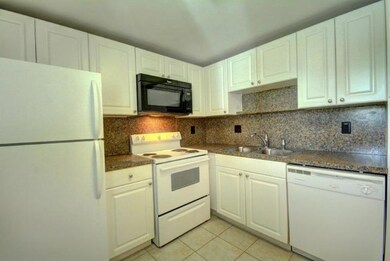 Kitchen Crescent