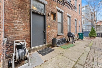 522 E 12th St, Cincinnati, OH 45202 - photo 7