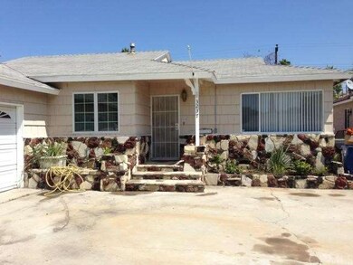 3237 Wolfe St, Lakewood, CA 90712 - photo 2