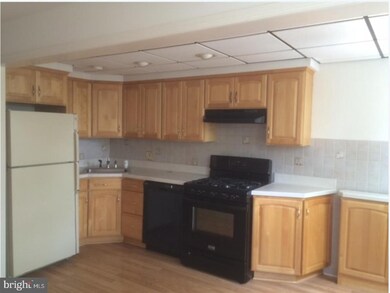 405 Westbridge Rd, Glenolden, PA 19036 - photo 5