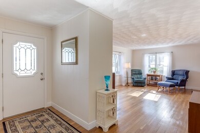 19 Old Post Rd, East Walpole, MA 02032 - photo 4