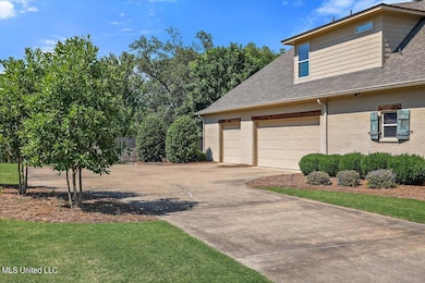 04-204 Esplanade Dr