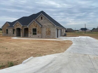 1017 Katie Ct, Azle, TX 76020 - photo 2